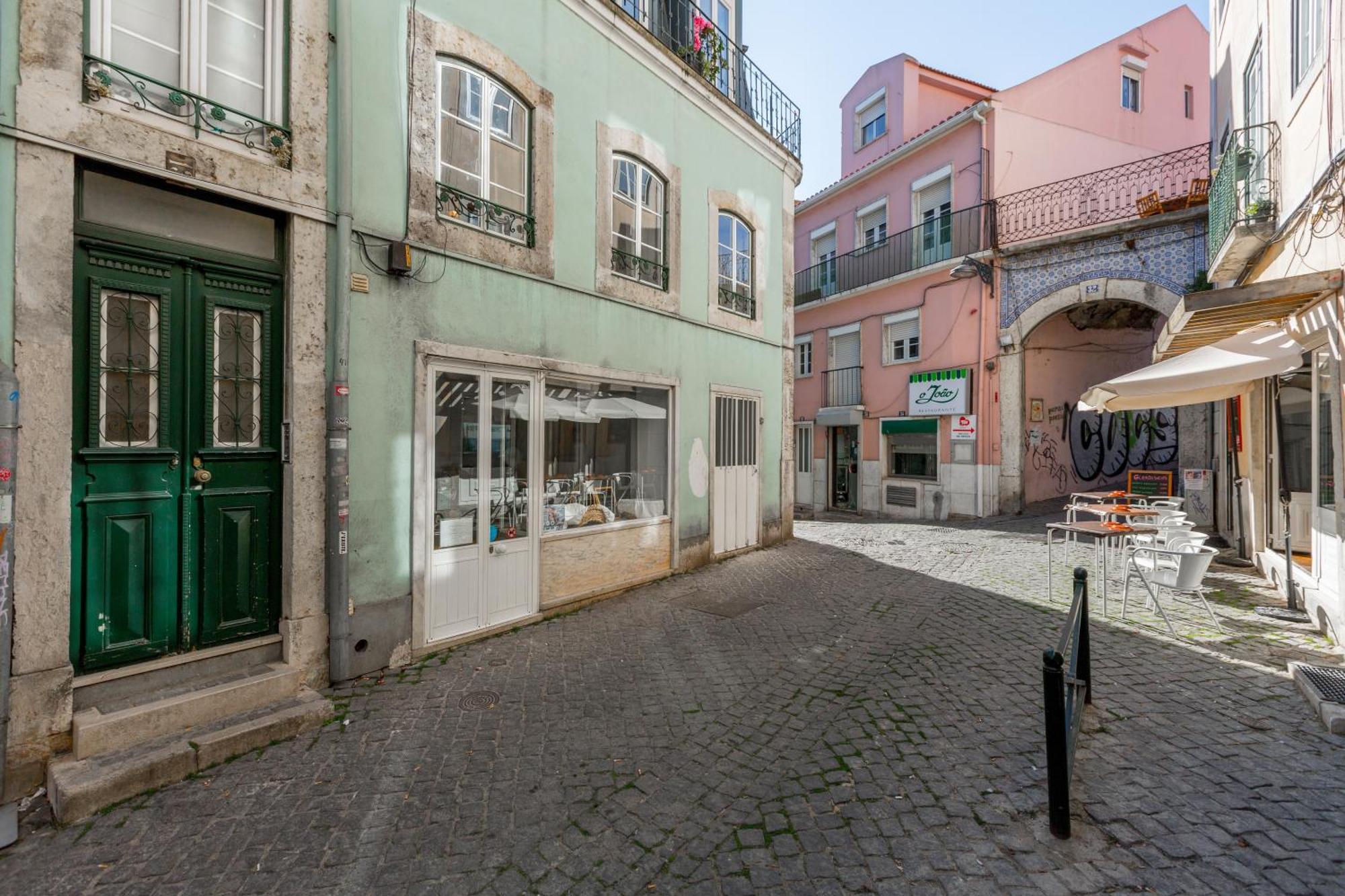 Spacious, Bright And Sunny Apartment, By Timecooler Lisbon Exterior photo